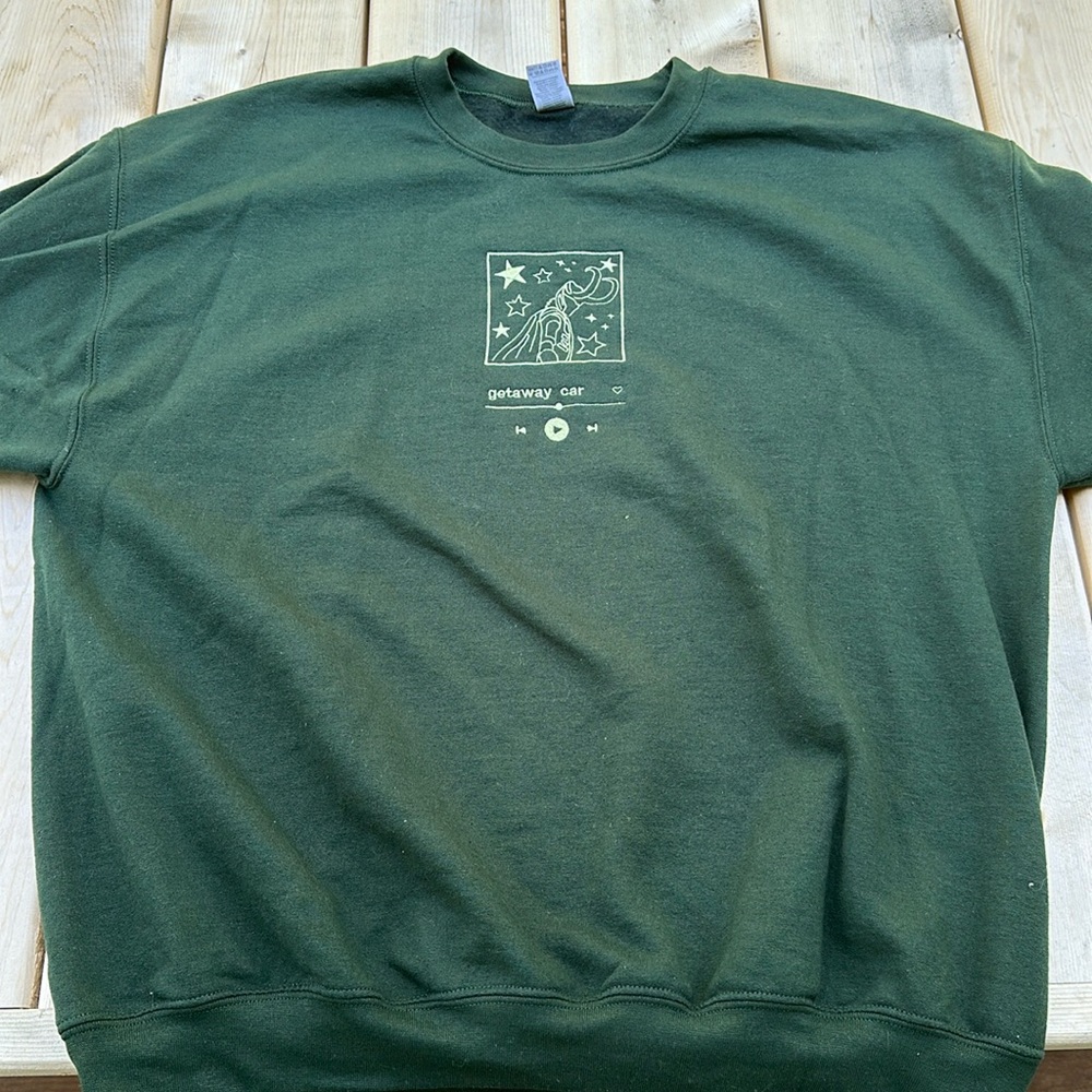 Taylor Swift Themed Custom Embroidered Sweatshirt (XL)